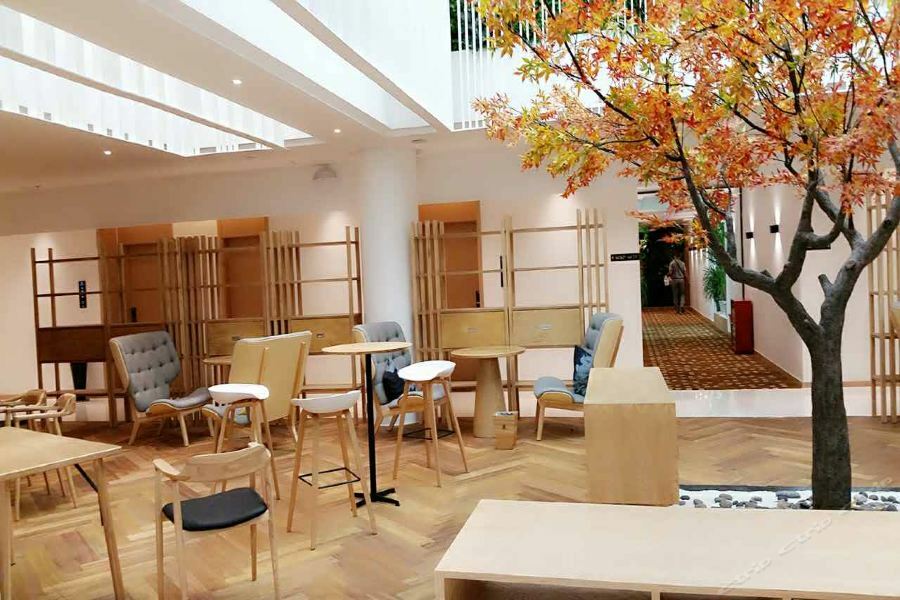 Bindun Langyi Hotel Yuzhong Экстерьер фото