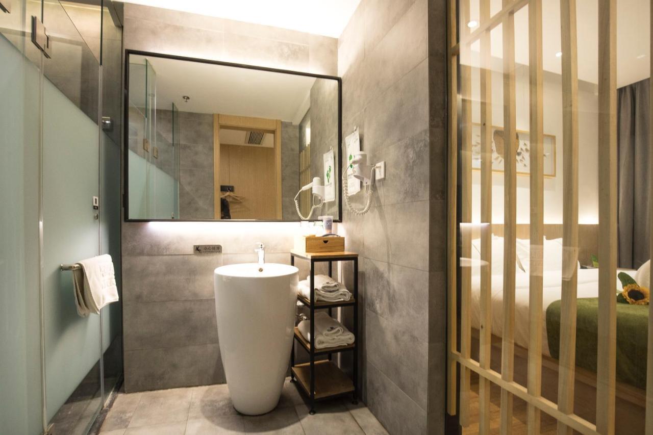 Bindun Langyi Hotel Yuzhong Экстерьер фото